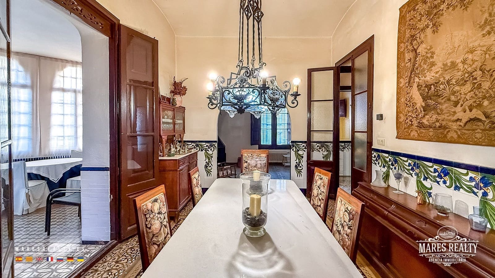 16 bedroom Villa for sale in Caldes de Malavella with garage - € 480,000 (Ref: 10179871)