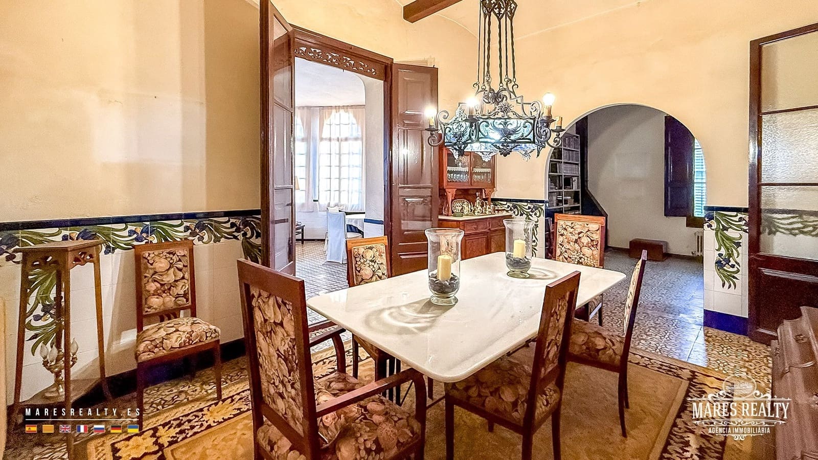 16 bedroom Villa for sale in Caldes de Malavella with garage - € 480,000 (Ref: 10179871)