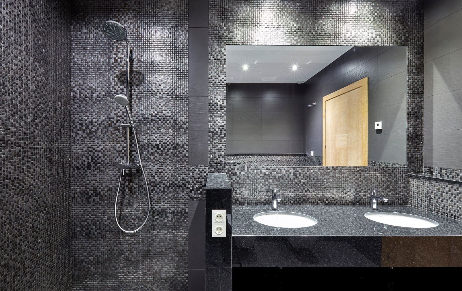 4 chambre Villa/Maison à vendre à Lloret de Mar avec piscine garage - 1 900 000 € (Ref: 7335323)