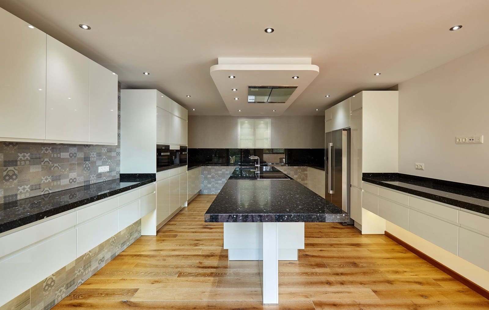 4 chambre Villa/Maison à vendre à Lloret de Mar avec piscine garage - 1 900 000 € (Ref: 7335323)