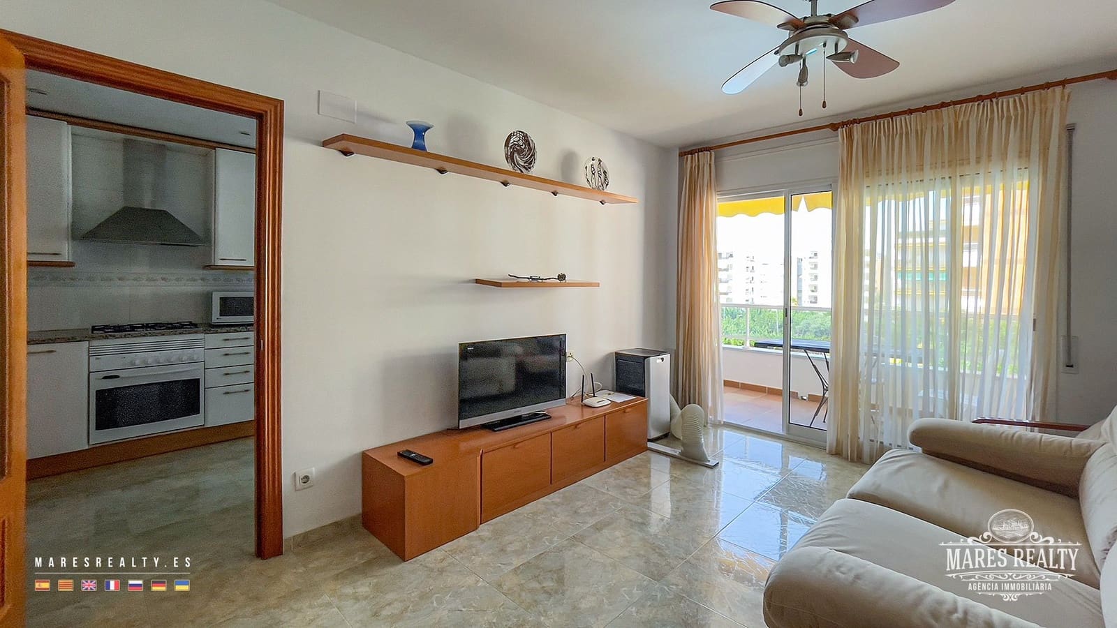 3 soveværelse Lejlighed til salg i Lloret de Mar med swimmingpool - € 380.000 (Ref: 7335350)