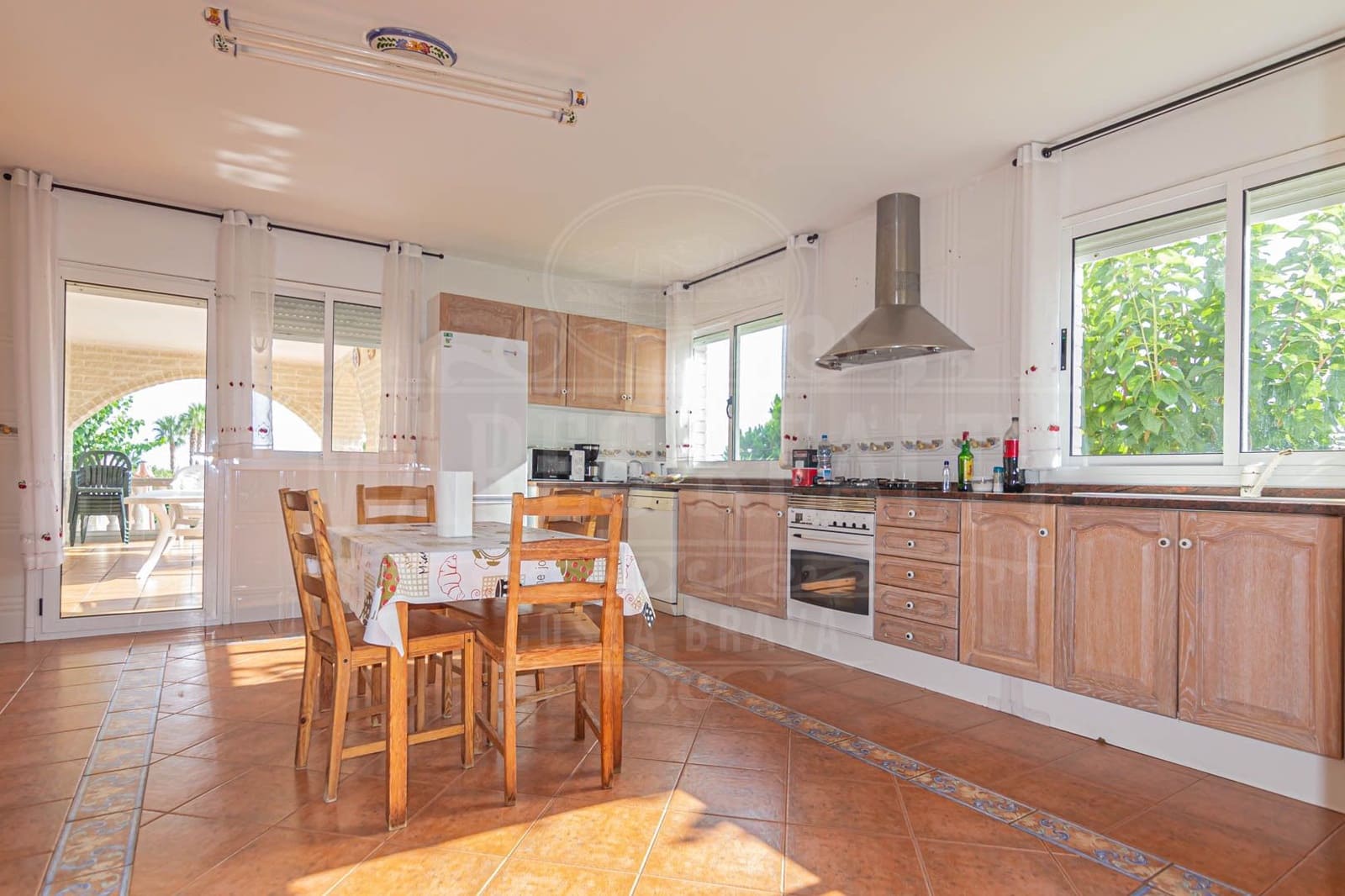 8 chambre Villa/Maison à vendre à Lloret de Mar avec piscine garage - 845 000 € (Ref: 7335363)