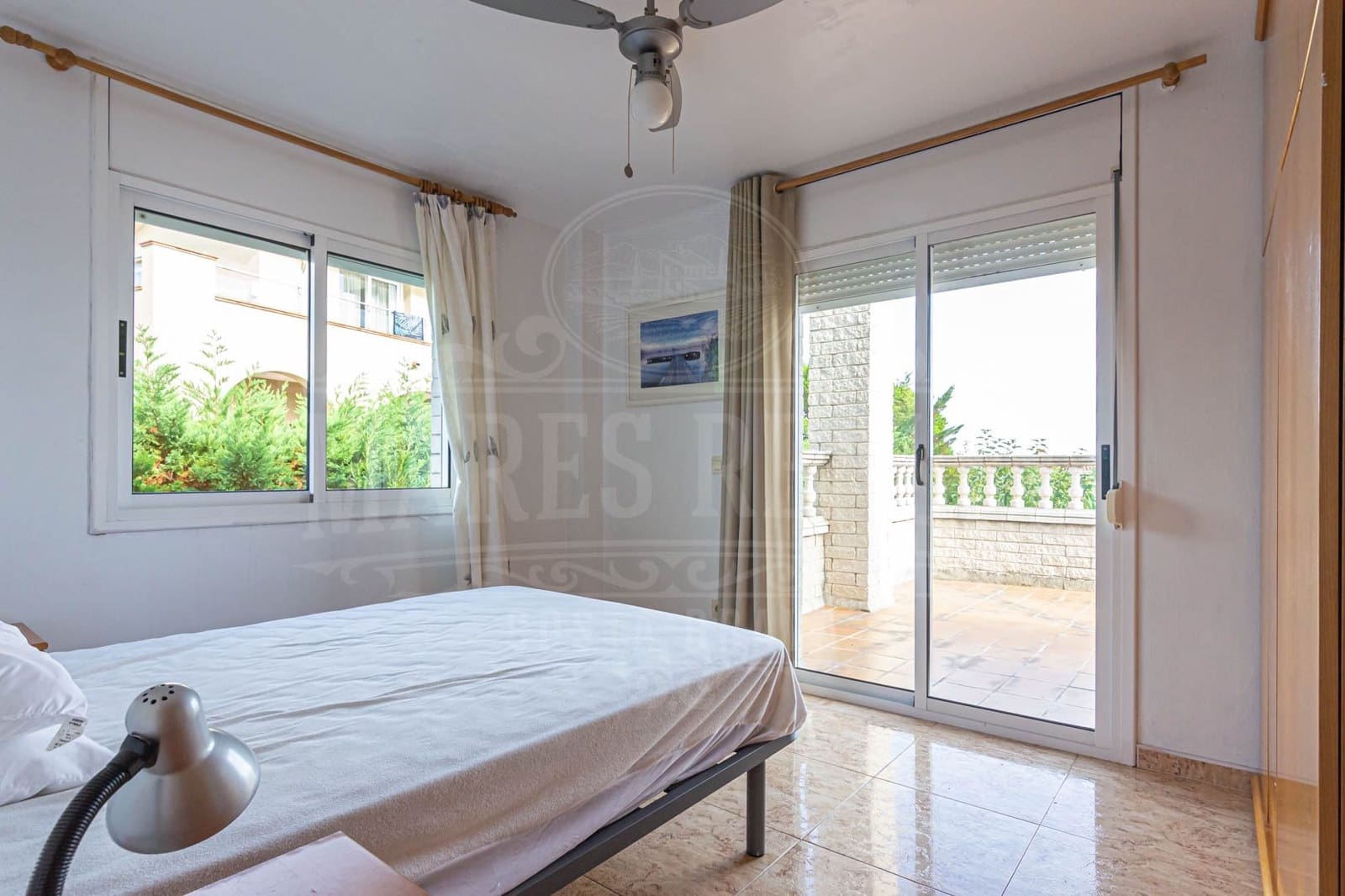 8 chambre Villa/Maison à vendre à Lloret de Mar avec piscine garage - 845 000 € (Ref: 7335363)