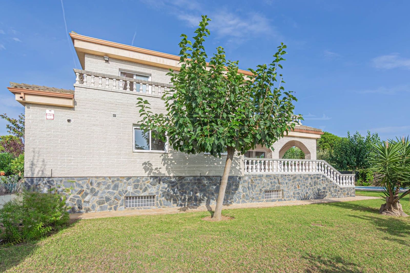 8 chambre Villa/Maison à vendre à Lloret de Mar avec piscine garage - 845 000 € (Ref: 7335363)