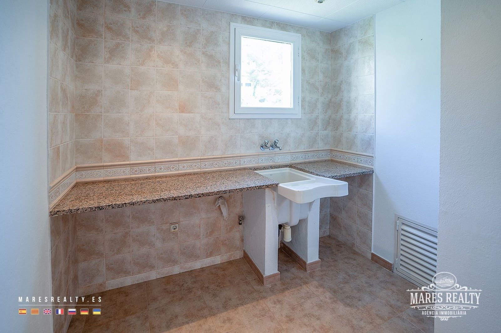 8 soveværelse Villa til salg i Lloret de Mar med garage - € 660.000 (Ref: 7335365)