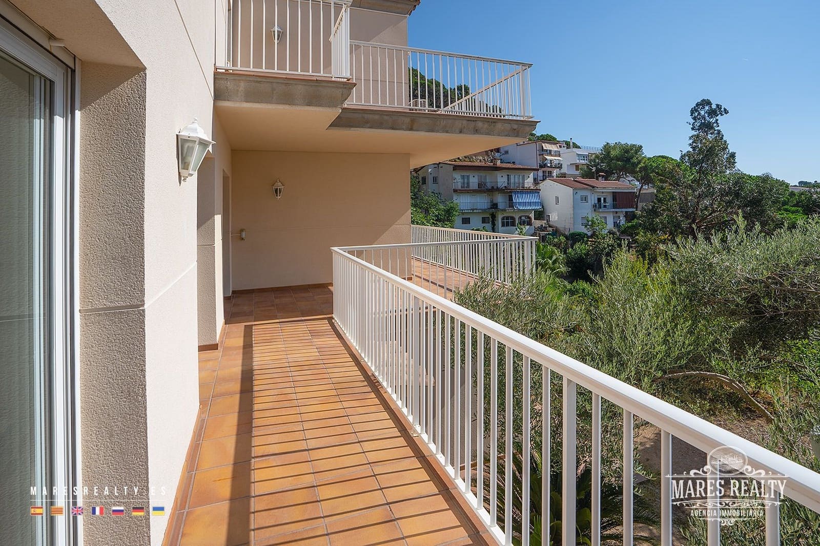 8 soveværelse Villa til salg i Lloret de Mar med garage - € 660.000 (Ref: 7335365)