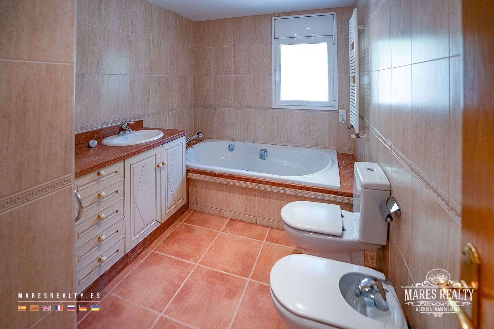 8 soveværelse Villa til salg i Lloret de Mar med garage - € 660.000 (Ref: 7335365)