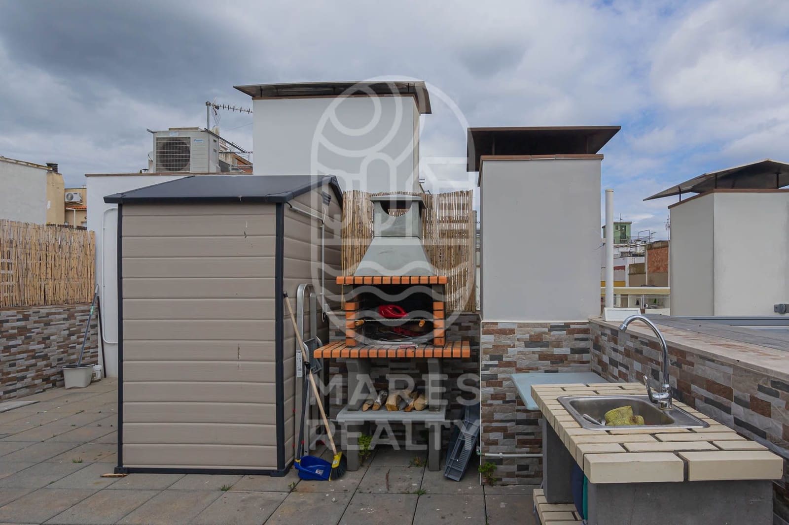 1 makuuhuone Kattohuoneisto myytävänä paikassa Lloret de Mar - 183 000 € (Ref: 7335367)