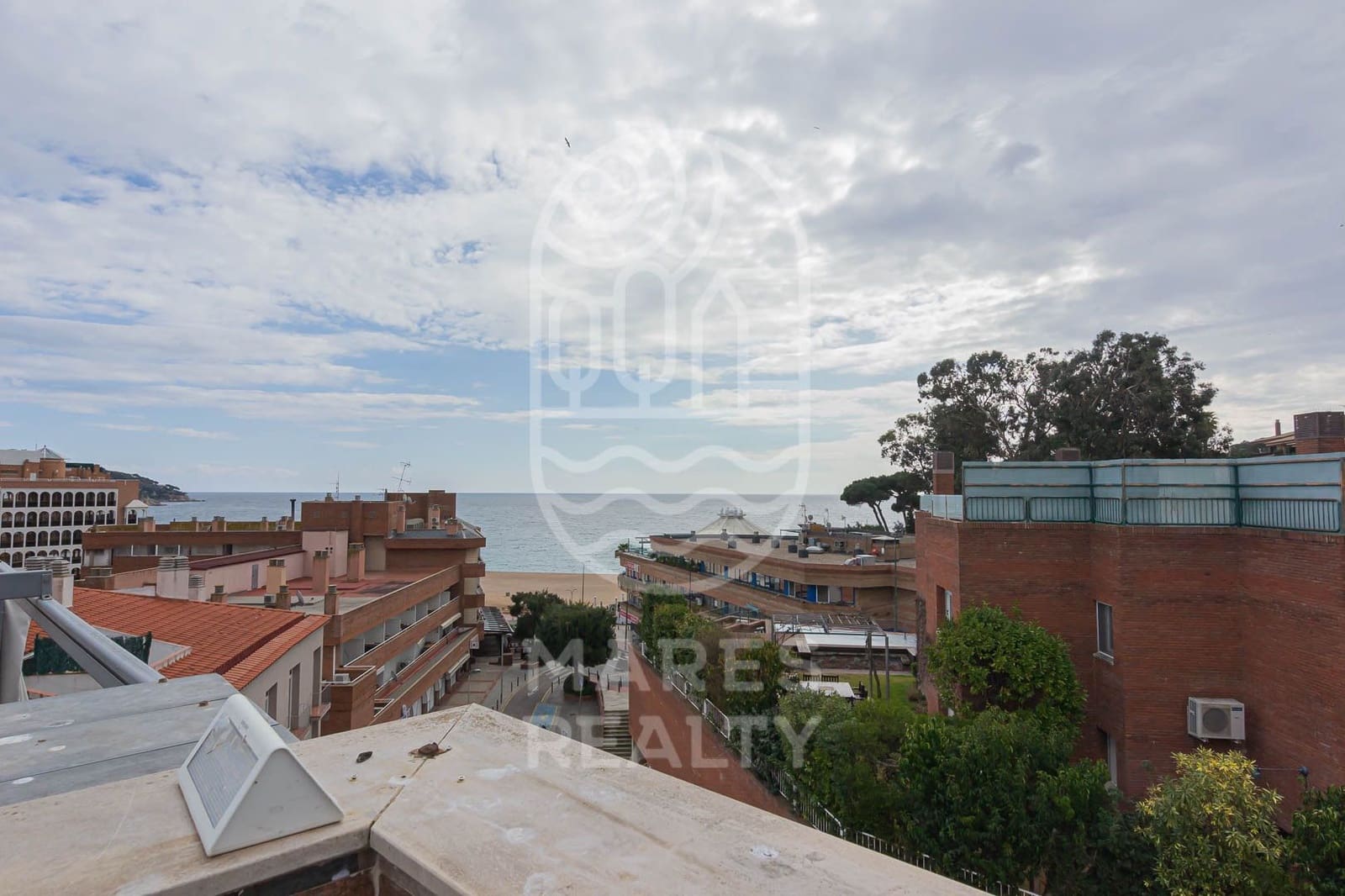 1 makuuhuone Kattohuoneisto myytävänä paikassa Lloret de Mar - 183 000 € (Ref: 7335367)