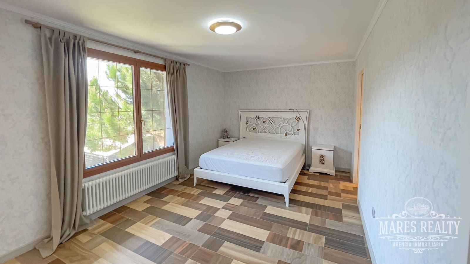 3 chambre Villa/Maison à vendre à Lloret de Mar avec garage - 450 000 € (Ref: 7335387)