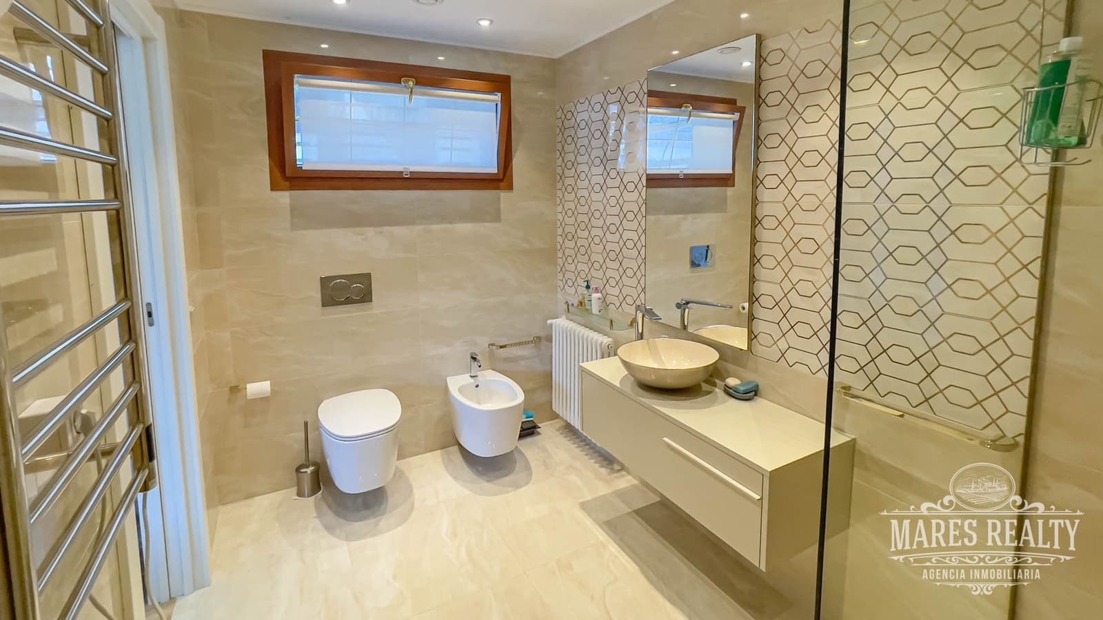 3 chambre Villa/Maison à vendre à Lloret de Mar avec garage - 450 000 € (Ref: 7335387)