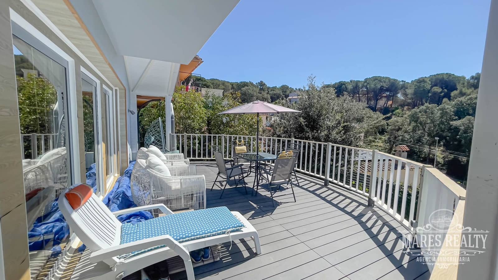 3 chambre Villa/Maison à vendre à Lloret de Mar avec garage - 450 000 € (Ref: 7335387)