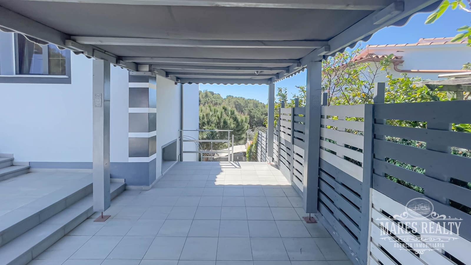 3 chambre Villa/Maison à vendre à Lloret de Mar avec garage - 450 000 € (Ref: 7335387)