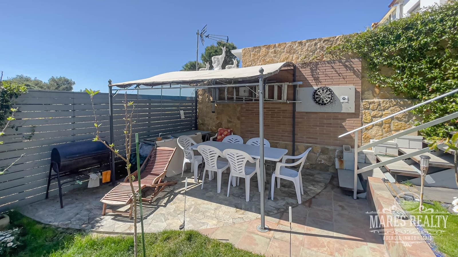 3 chambre Villa/Maison à vendre à Lloret de Mar avec garage - 450 000 € (Ref: 7335387)