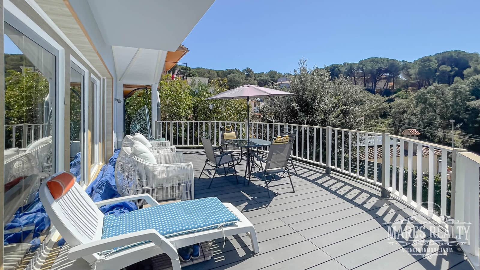 3 chambre Villa/Maison à vendre à Lloret de Mar avec garage - 450 000 € (Ref: 7335387)