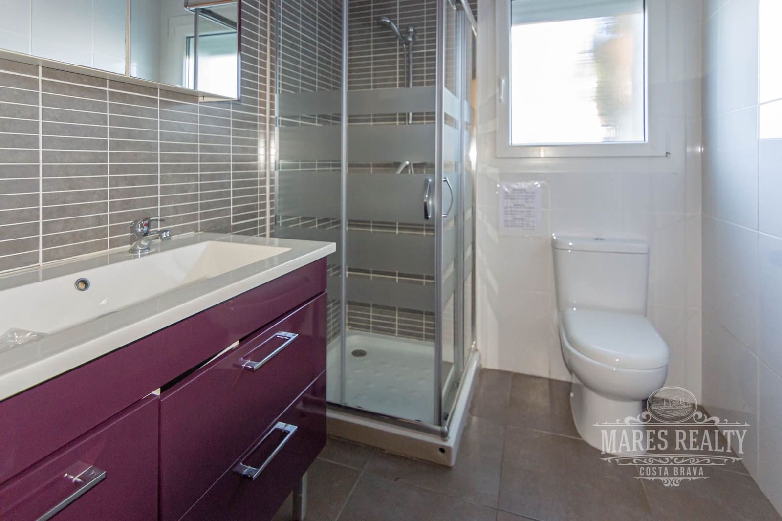 8 bedroom Villa for sale in Lloret de Mar with pool garage - € 695,000 (Ref: 7335393)