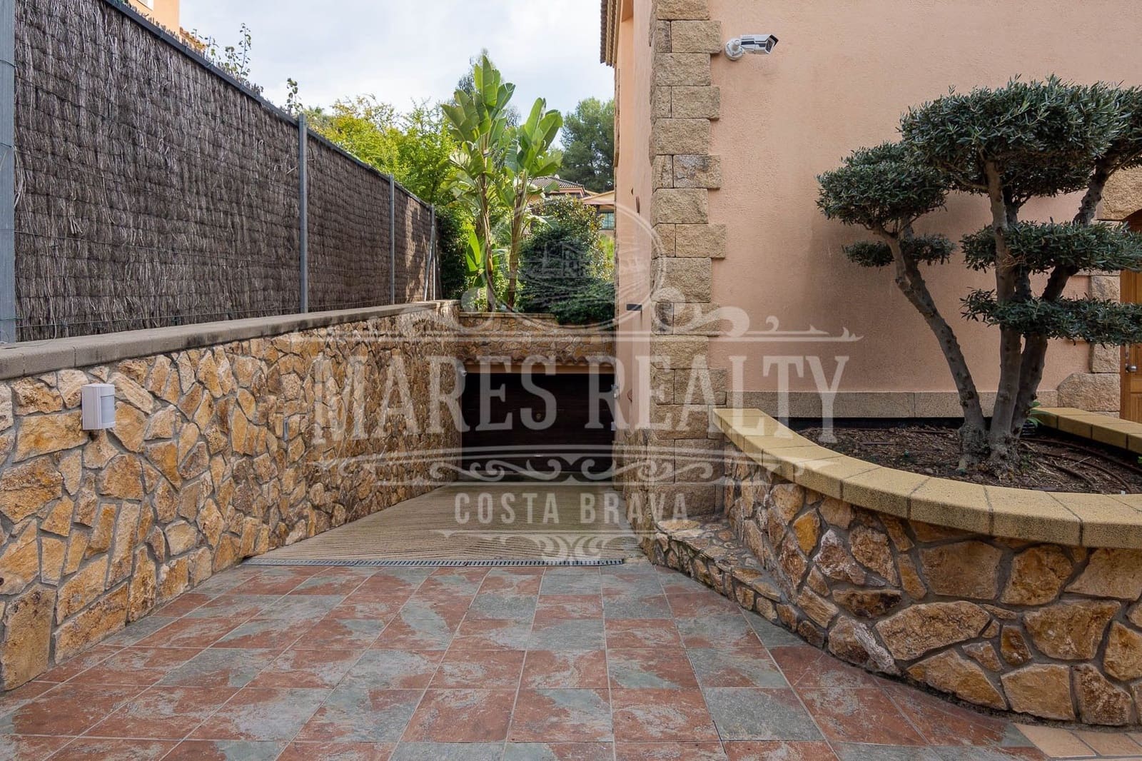 6 soveværelse Villa til salg i Lloret de Mar med swimmingpool garage - € 2.400.000 (Ref: 7340197)