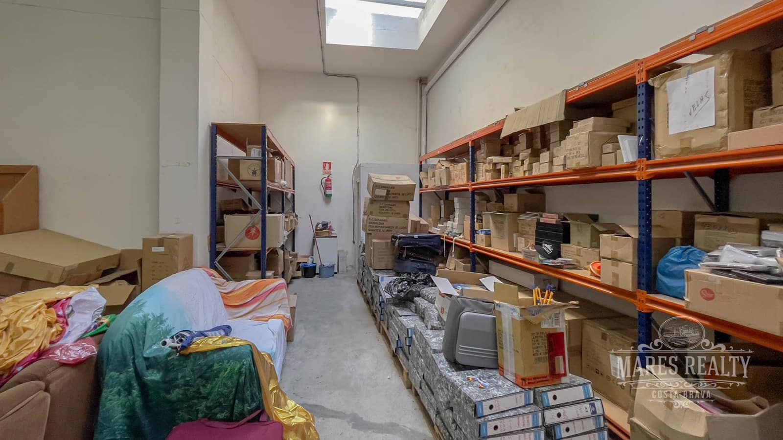 Commercial for sale in Lloret de Mar - € 245,000 (Ref: 7367112)