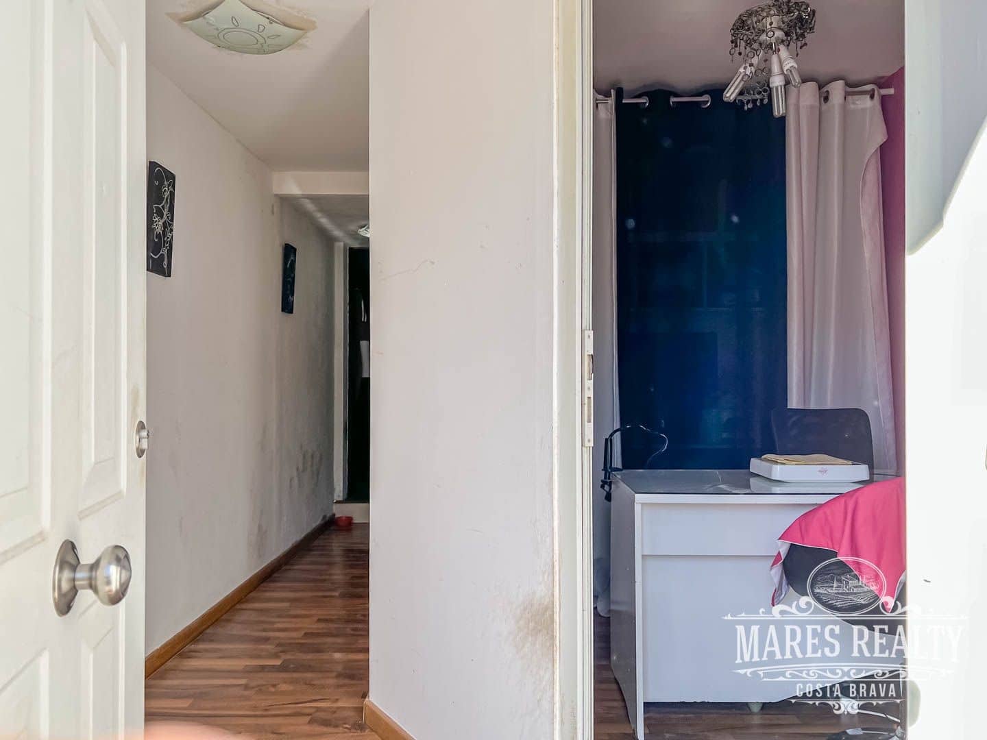 6 bedroom Villa for sale in Lloret de Mar with pool garage - € 525,000 (Ref: 7381296)