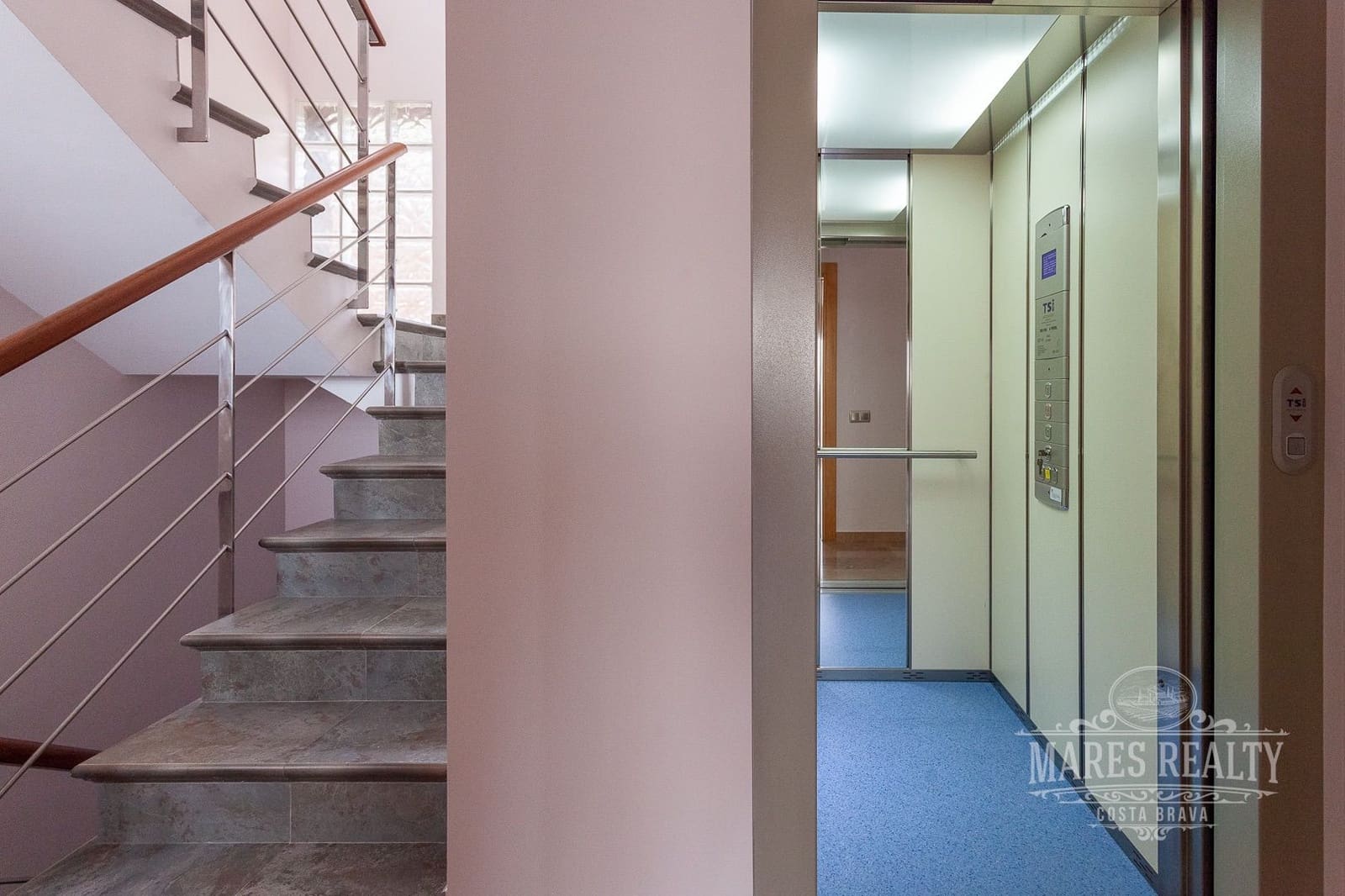 3 soveværelse Villa til salg i Lloret de Mar med swimmingpool garage - € 799.000 (Ref: 7388416)