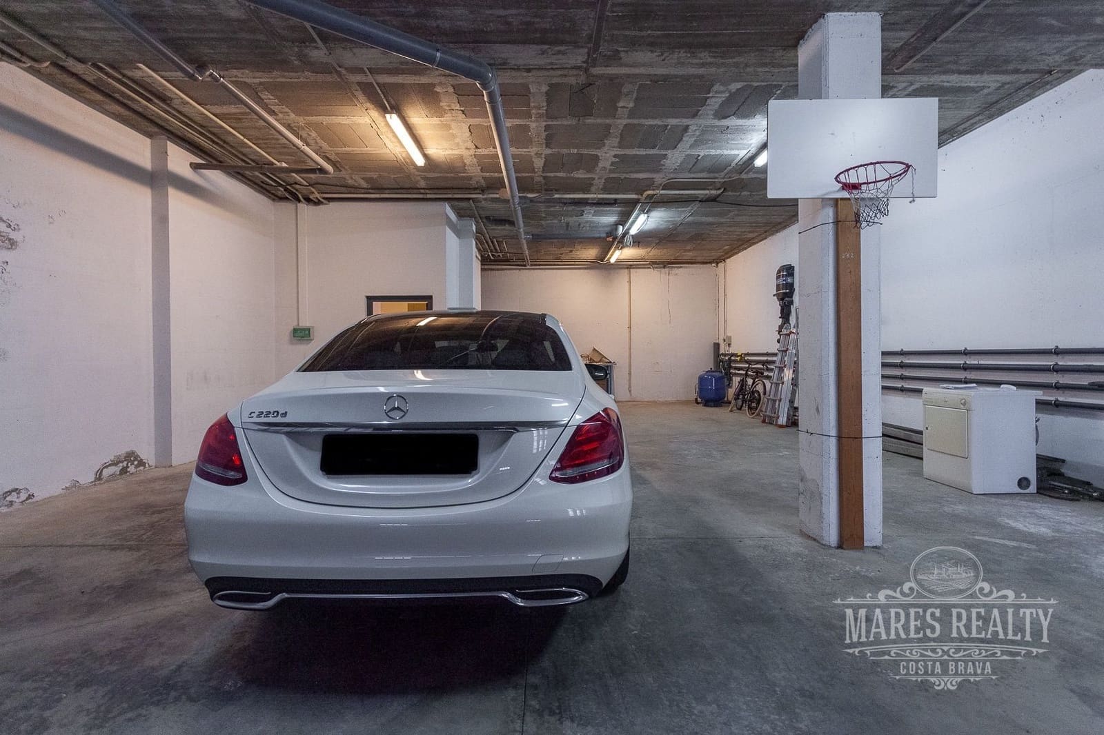 3 soveværelse Villa til salg i Lloret de Mar med swimmingpool garage - € 799.000 (Ref: 7388416)