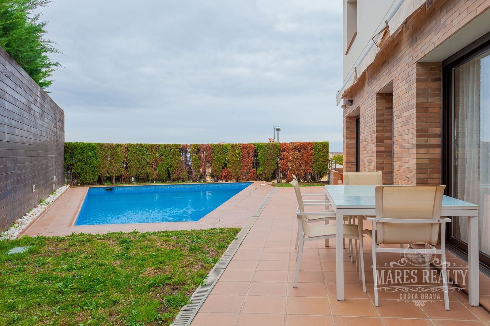 3 soveværelse Villa til salg i Lloret de Mar med swimmingpool garage - € 799.000 (Ref: 7388416)