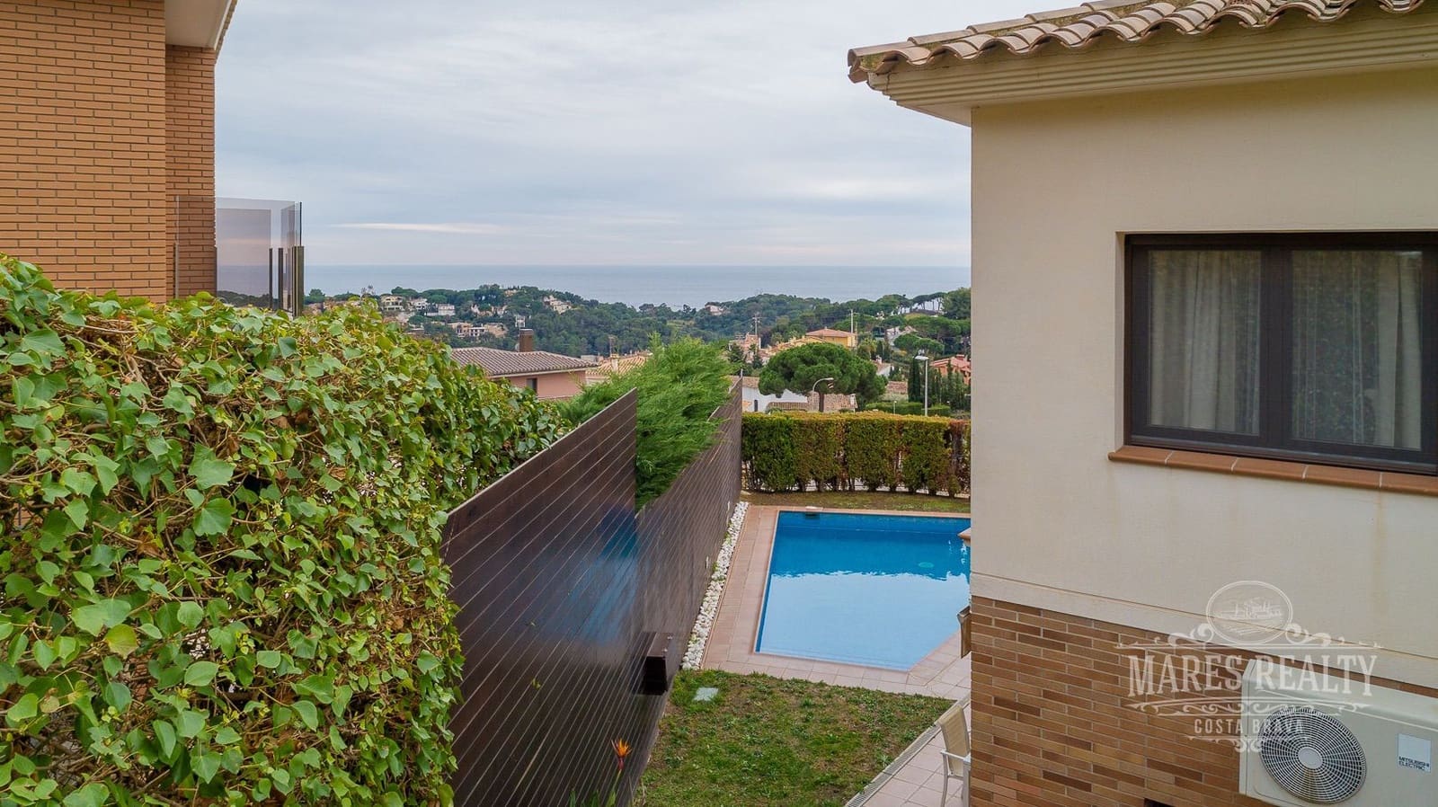 3 soveværelse Villa til salg i Lloret de Mar med swimmingpool garage - € 799.000 (Ref: 7388416)
