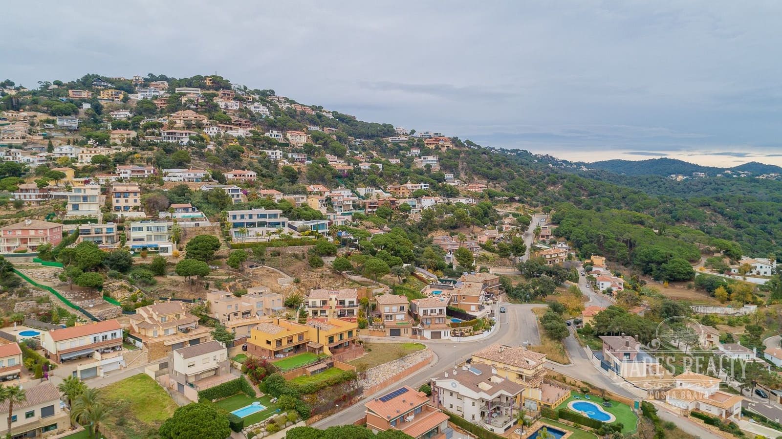 3 soveværelse Villa til salg i Lloret de Mar med swimmingpool garage - € 799.000 (Ref: 7388416)