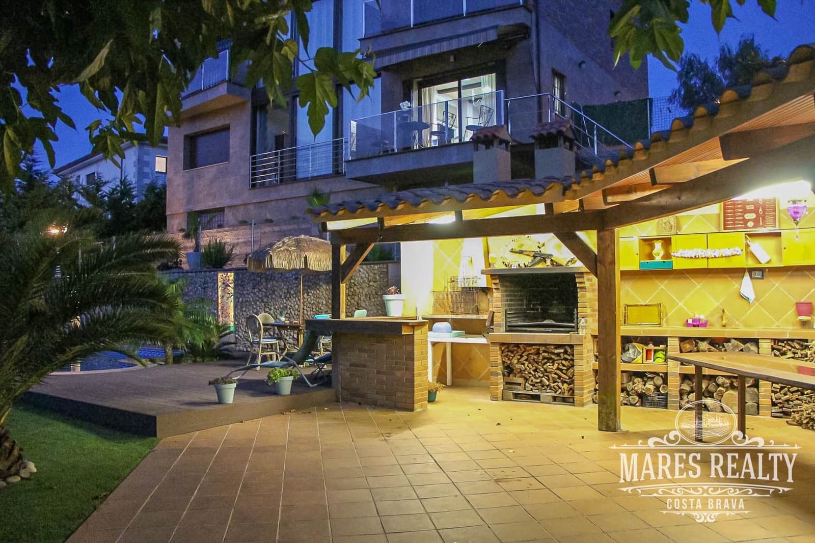 5 camera da letto Villa in vendita in Lloret de Mar con piscina garage - 995.000 € (Rif: 7402302)