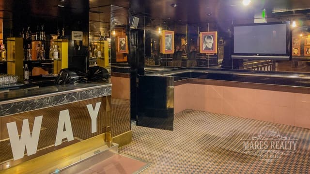 Commercial for sale in Mas Baell - Can Carbó, Lloret de Mar - € 1,200,000 (Ref: 7429904)