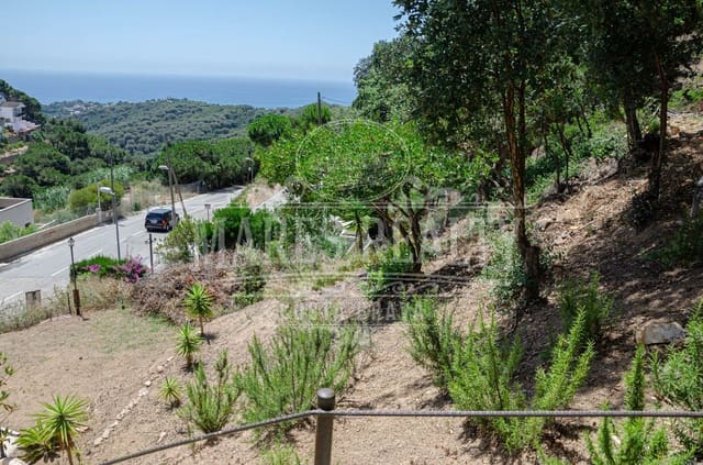 Ubebygd land til salgs i Serra Brava, Lloret de Mar - € 85 000 (Ref: 7431641)