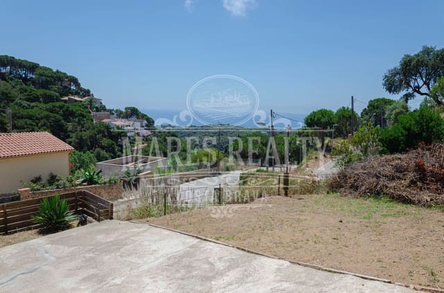 Grunde uden byggetilladelser til salg i Lloret de Mar - € 115.000 (Ref: 7431642)
