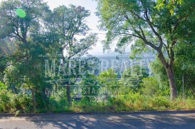 Mark till salu i Maçanet de la Selva - 33 000 € (Ref: 7431646)