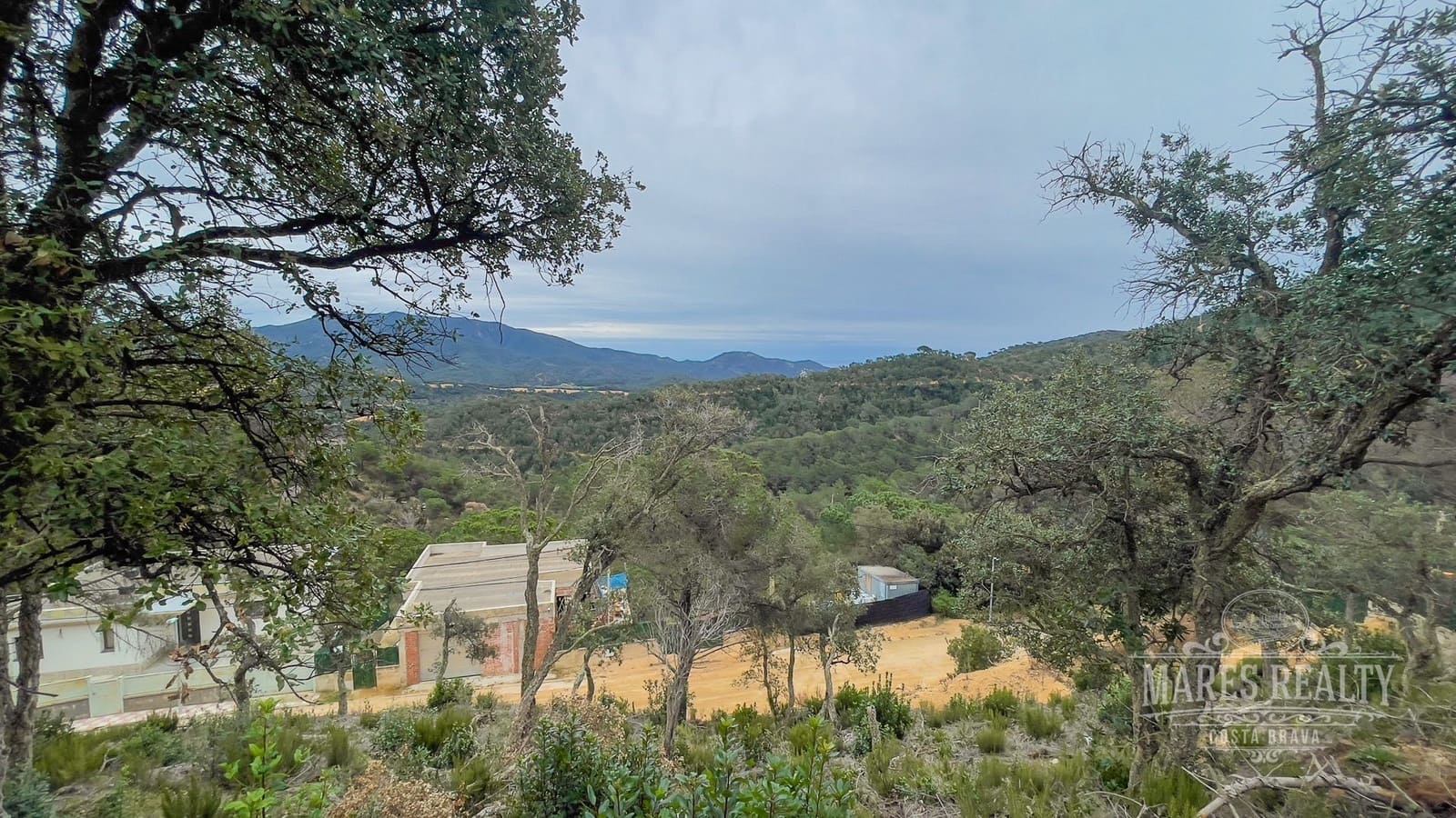 Grunde uden byggetilladelser til salg i Lloret de Mar - € 85.000 (Ref: 7435364)