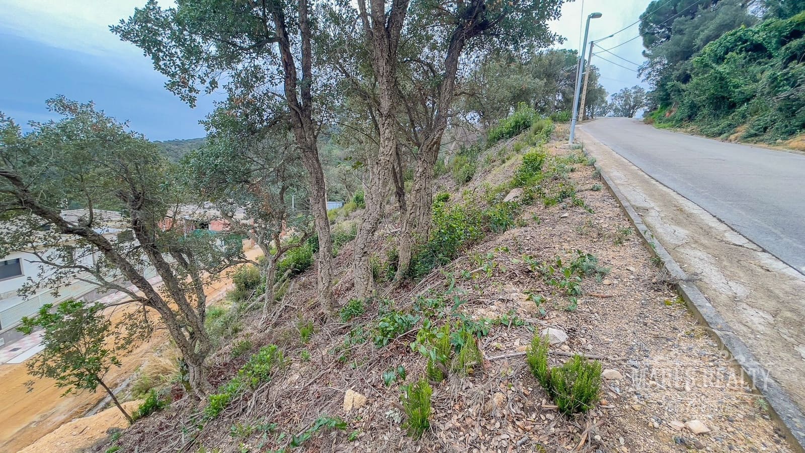 Grunde uden byggetilladelser til salg i Lloret de Mar - € 85.000 (Ref: 7435364)