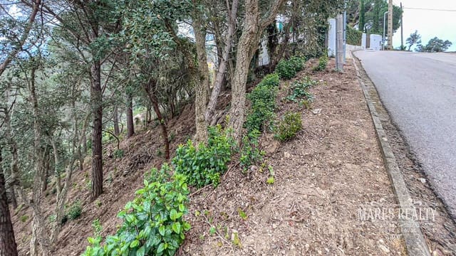 Rakentamaton maa myytävänä paikassa Serra Brava, Lloret de Mar - 71 250 € (Ref: 7435368)