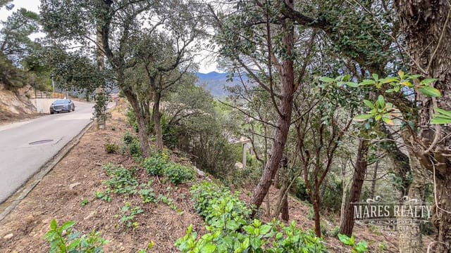 Rakentamaton maa myytävänä paikassa Serra Brava, Lloret de Mar - 71 250 € (Ref: 7435368)