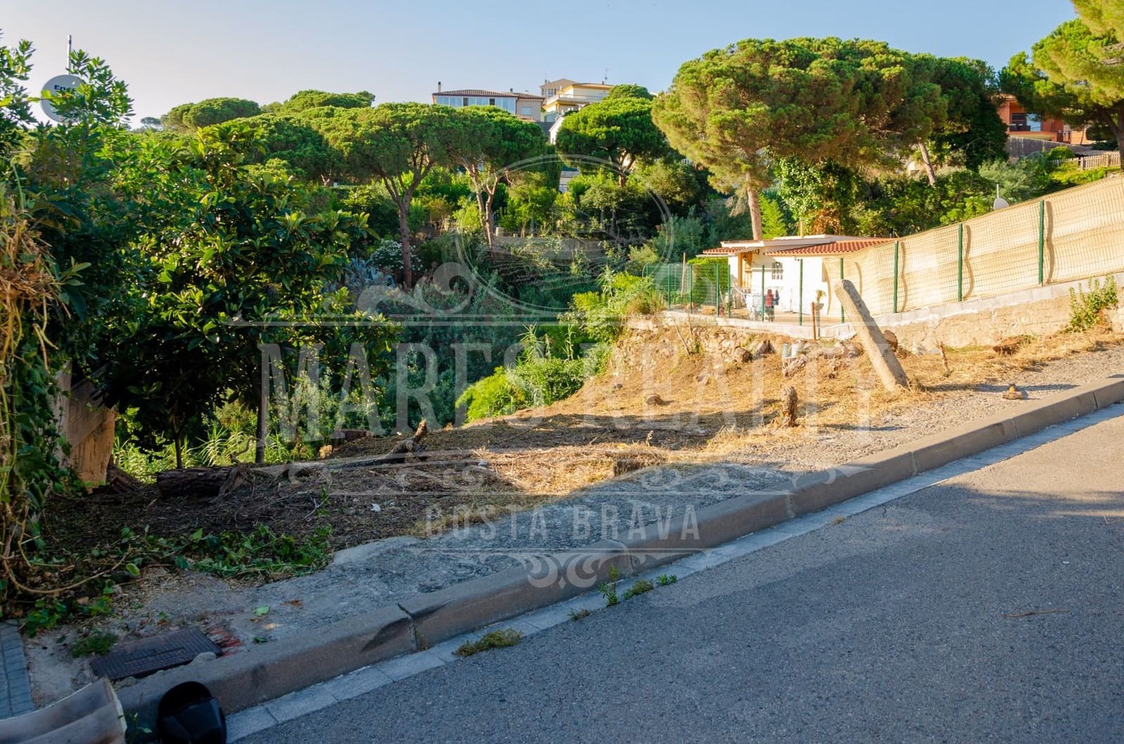 Grunde uden byggetilladelser til salg i Lloret de Mar - € 86.000 (Ref: 7458214)