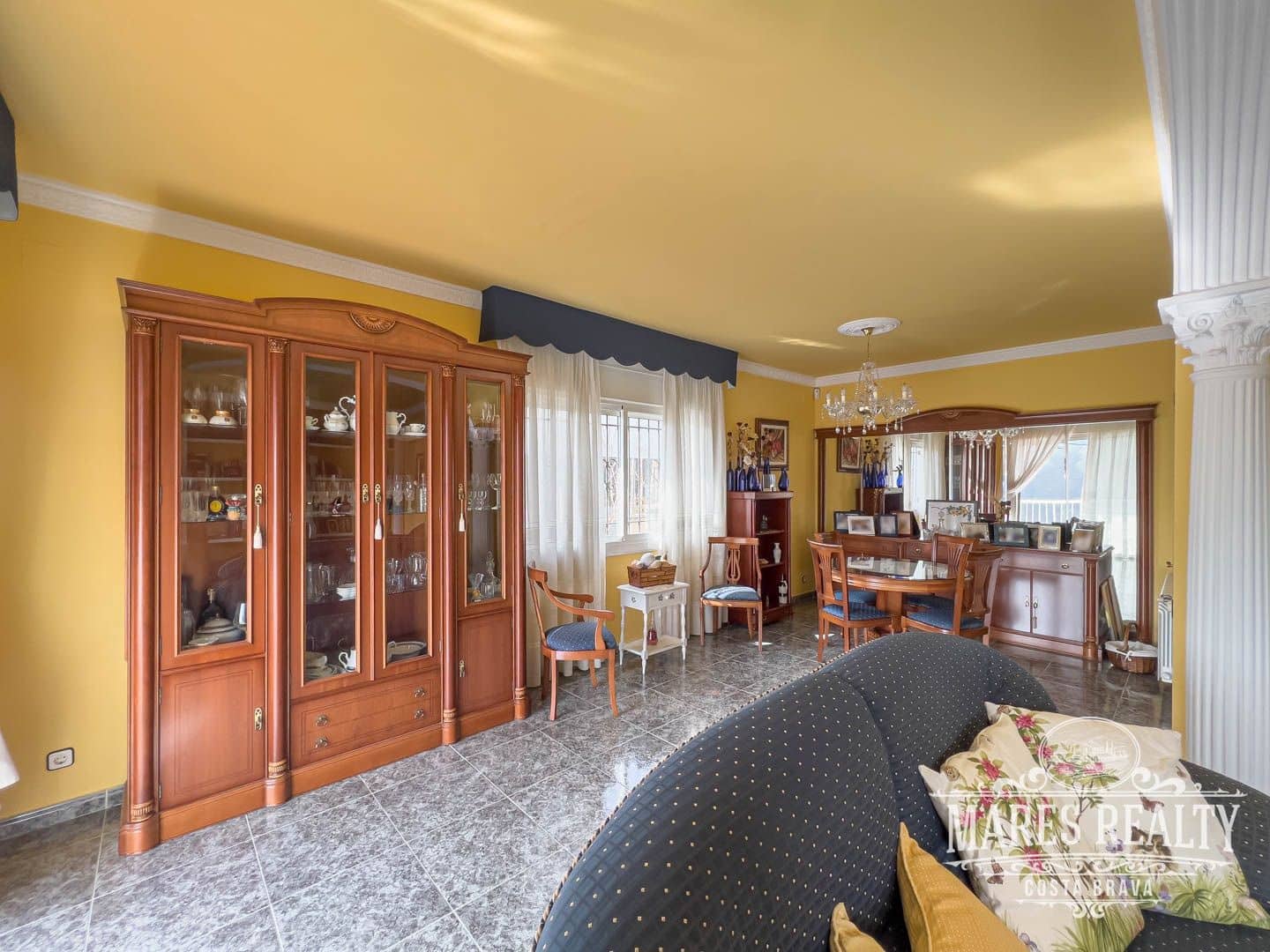 4 bedroom Villa for sale in Lloret de Mar with pool garage - € 499,000 (Ref: 7465192)