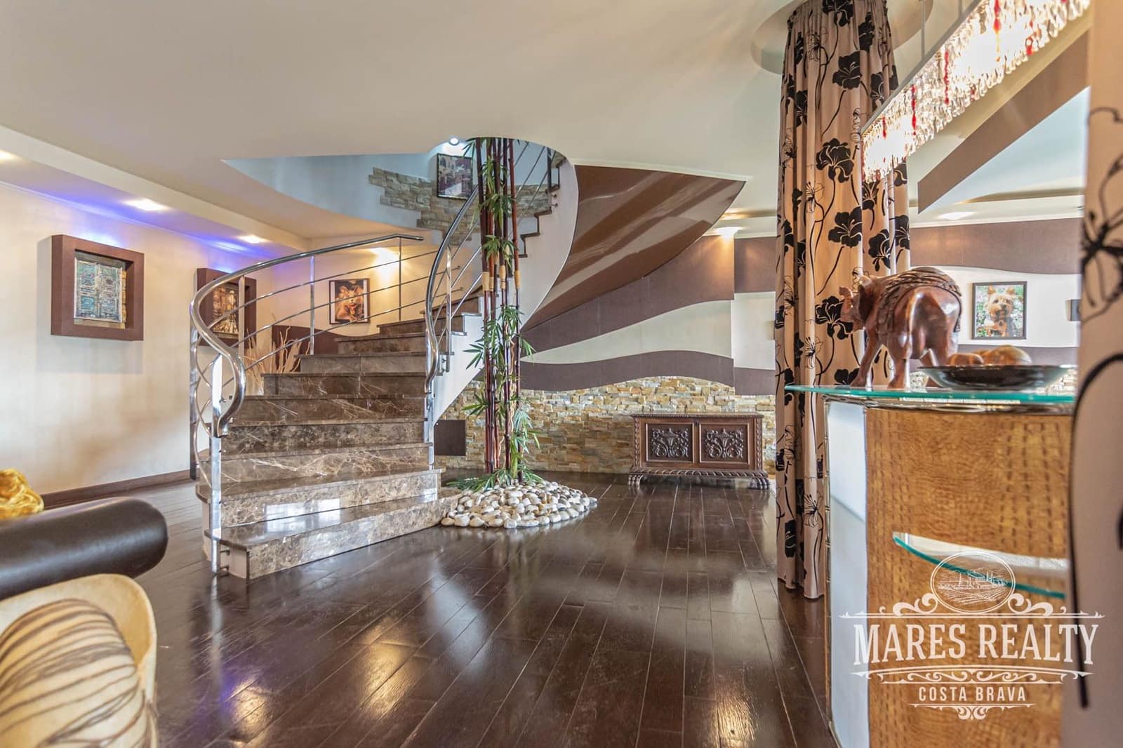 4 quarto Moradia para venda em Lloret de Mar com piscina garagem - 1 590 000 € (Ref: 7472203)