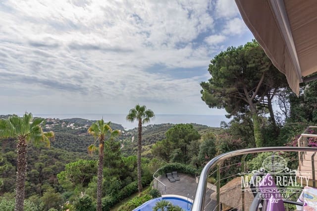 4 soveværelse Villa til salg i Serra Brava, Lloret de Mar med swimmingpool garage - € 1.590.000 (Ref: 7472203)
