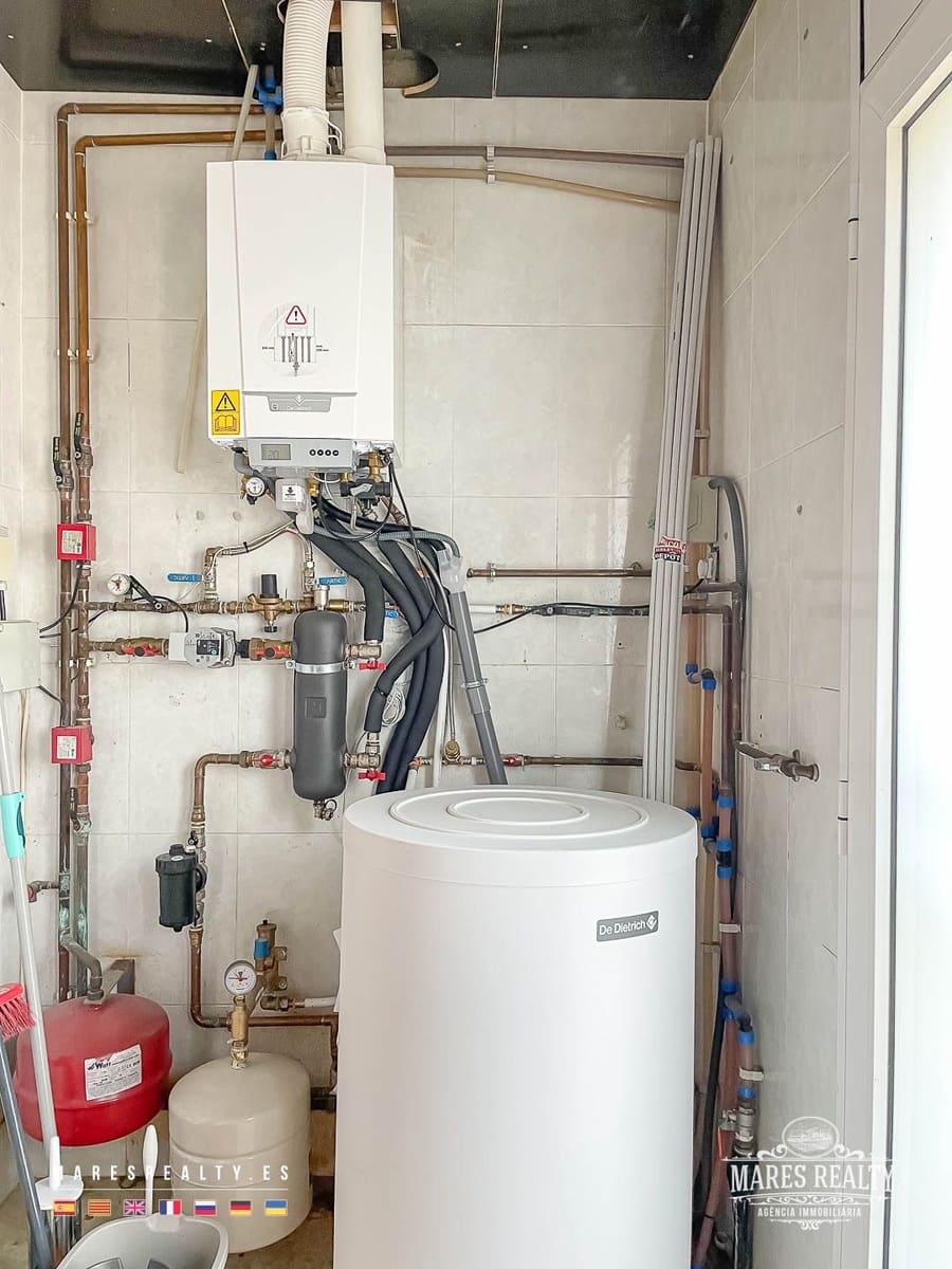 6 slaapkamer Villa te koop in Macanet de la Selva met zwembad garage - € 445.000 (Ref: 7538765)