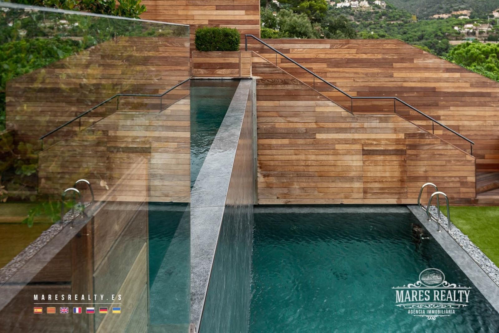 6 soveværelse Villa til salg i Lloret de Mar med swimmingpool garage - € 4.500.000 (Ref: 7561786)