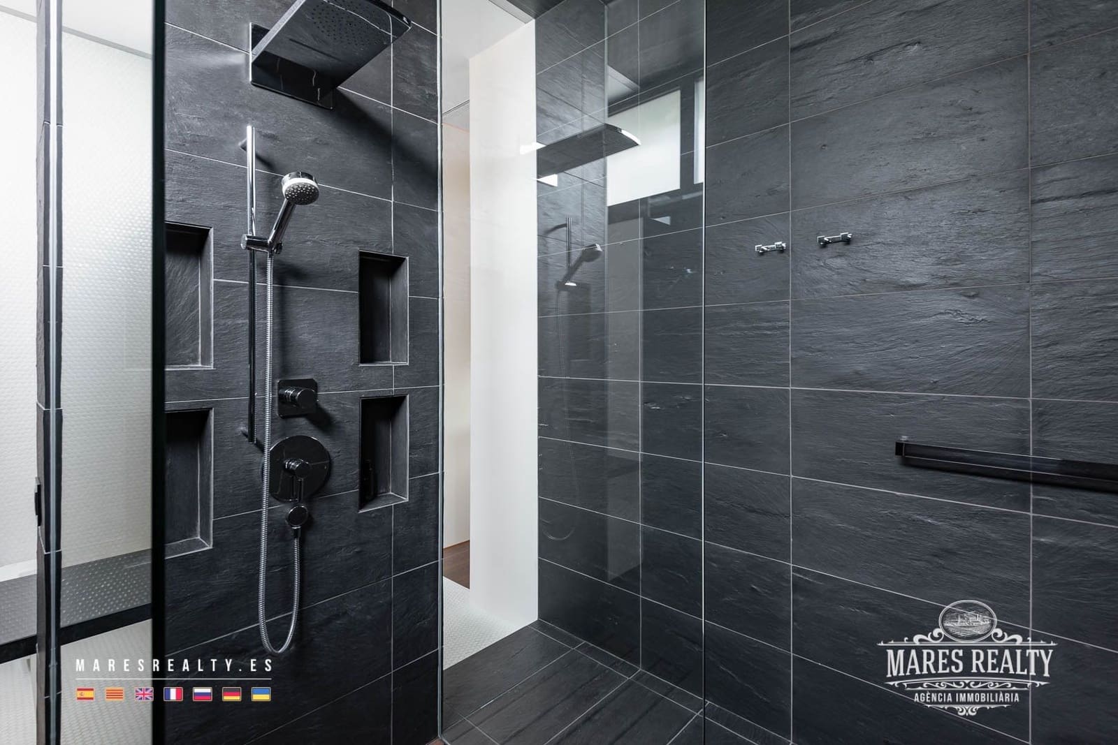 6 soveværelse Villa til salg i Lloret de Mar med swimmingpool garage - € 4.500.000 (Ref: 7561786)