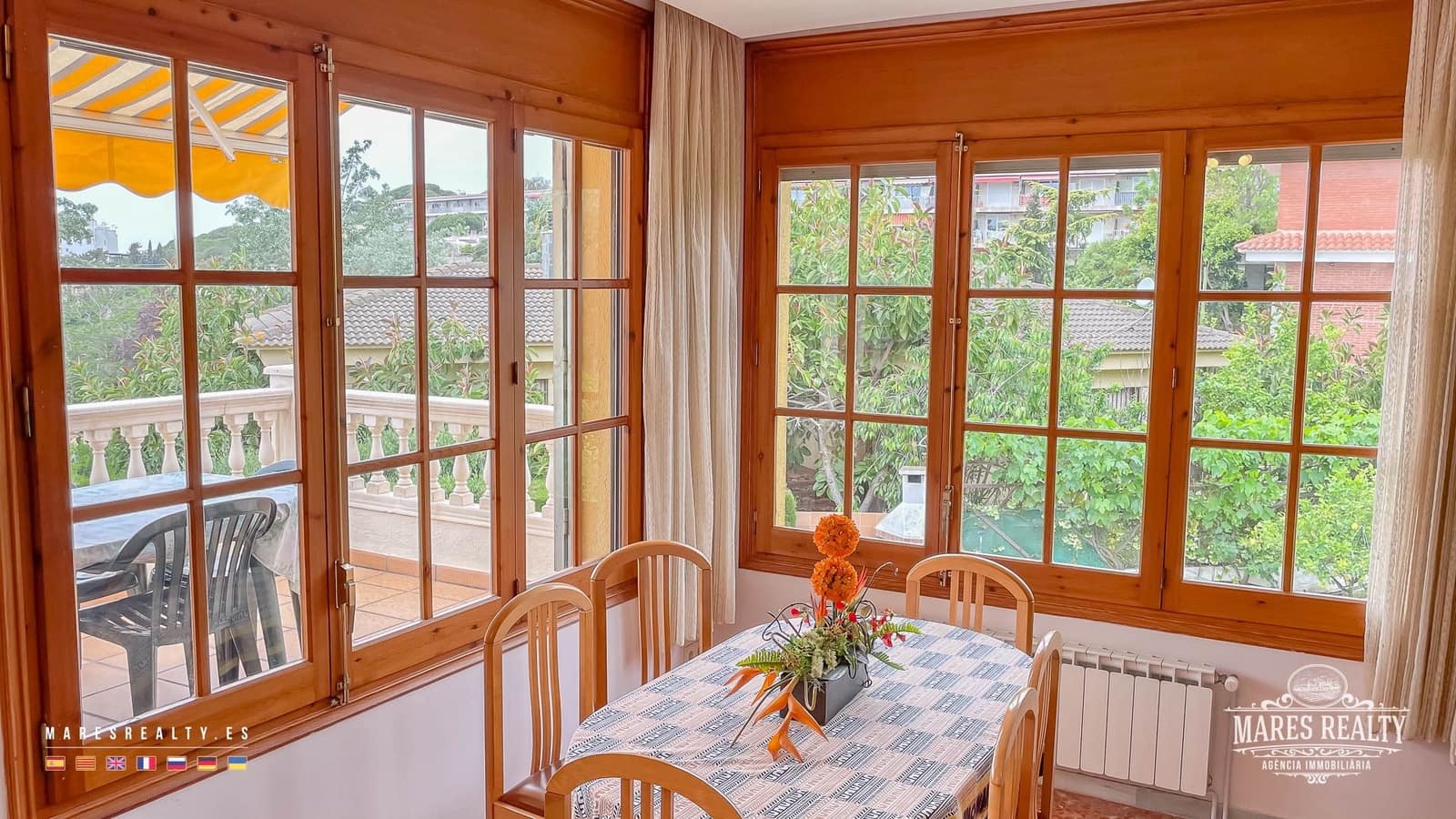 3 soveværelse Villa til salg i Lloret de Mar med swimmingpool garage - € 590.000 (Ref: 7580553)