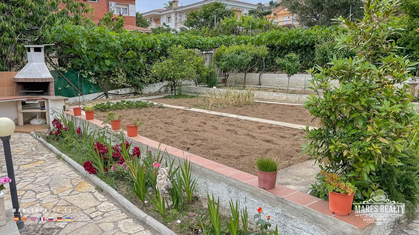 3 soveværelse Villa til salg i Lloret de Mar med swimmingpool garage - € 590.000 (Ref: 7580553)