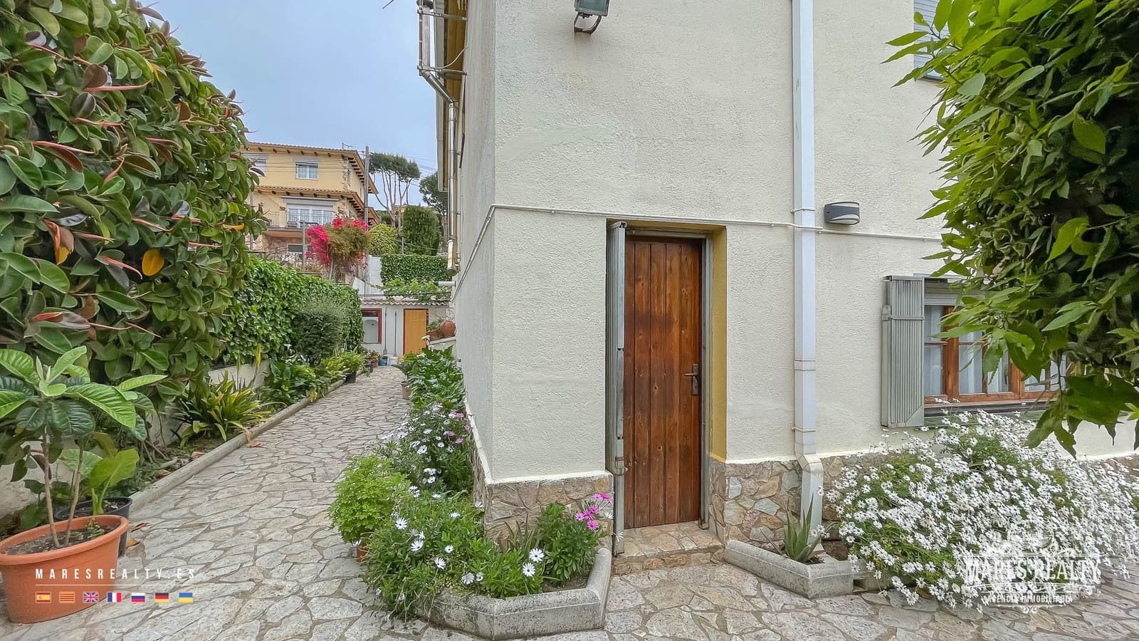 3 soveværelse Villa til salg i Lloret de Mar med swimmingpool garage - € 590.000 (Ref: 7580553)