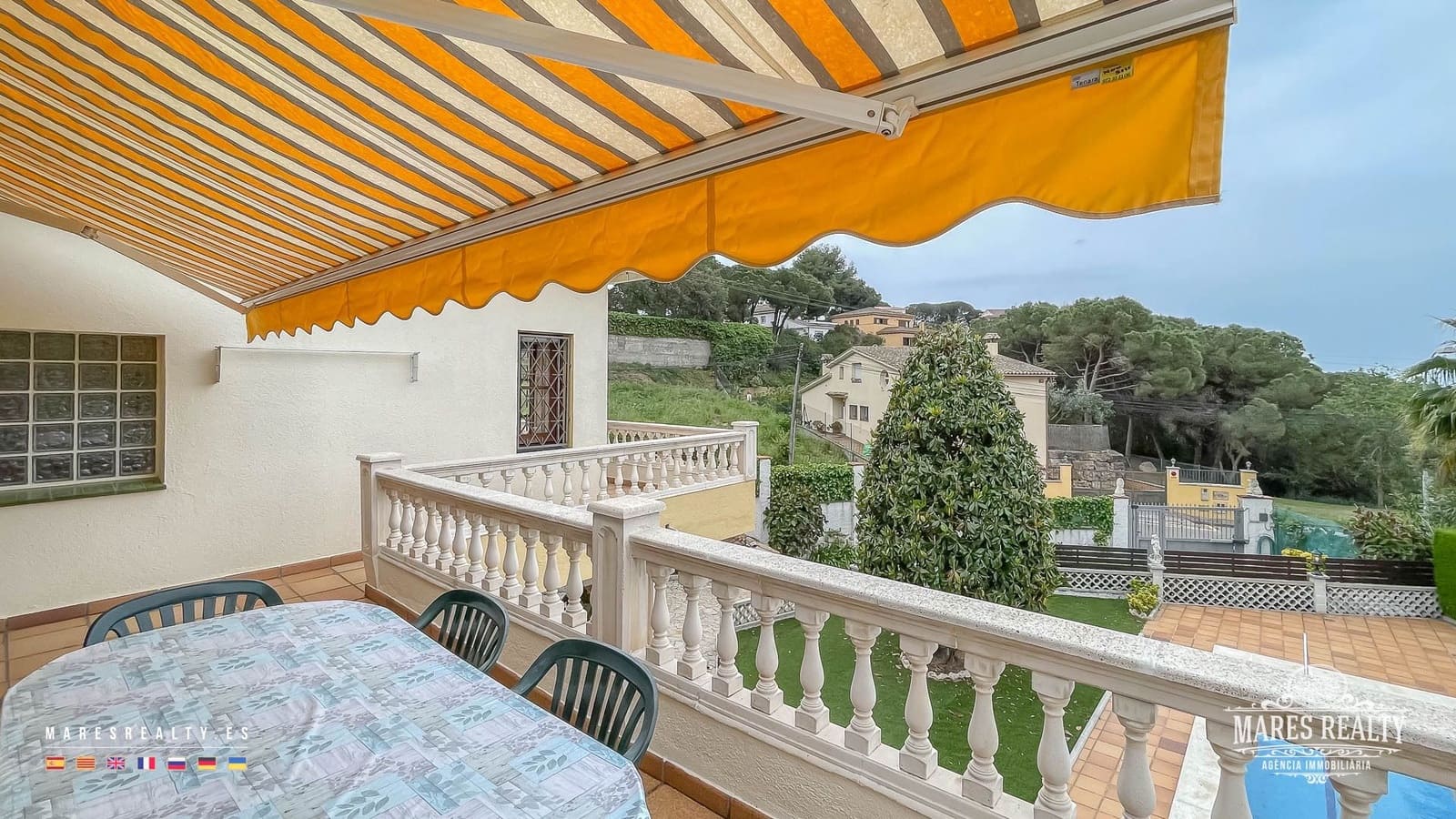 3 soveværelse Villa til salg i Lloret de Mar med swimmingpool garage - € 590.000 (Ref: 7580553)