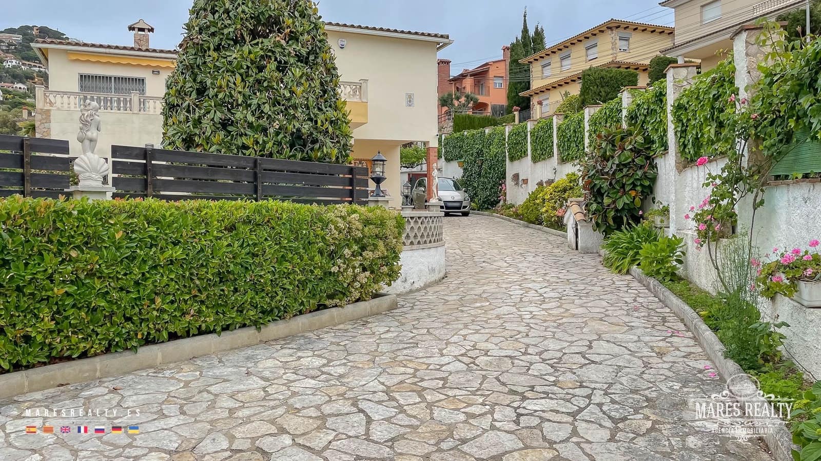 3 soveværelse Villa til salg i Lloret de Mar med swimmingpool garage - € 590.000 (Ref: 7580553)