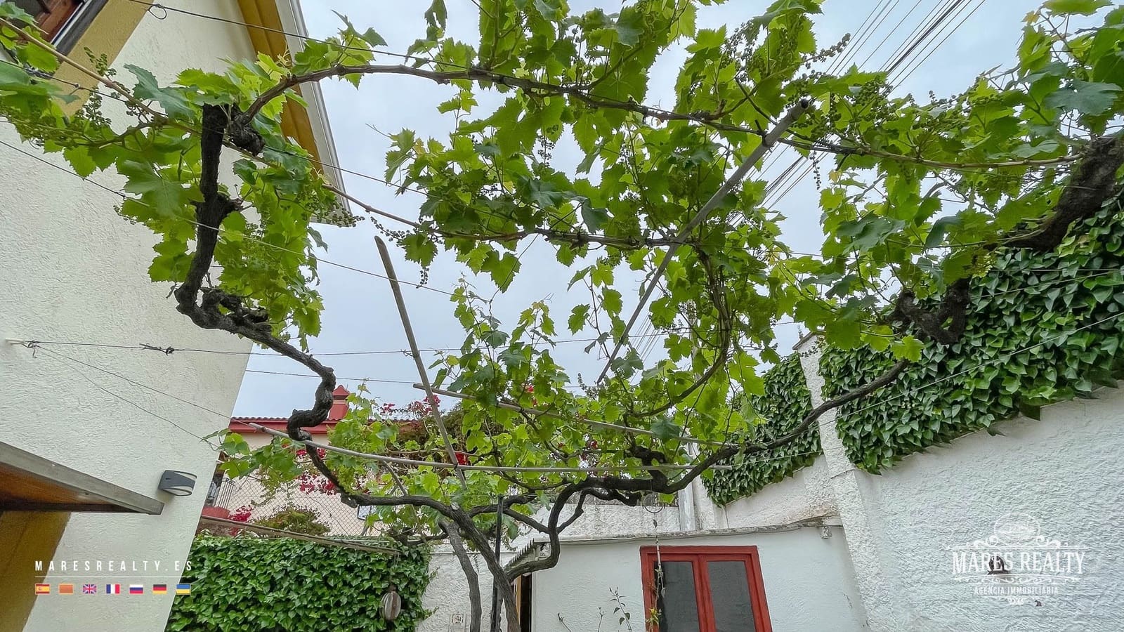 3 soveværelse Villa til salg i Lloret de Mar med swimmingpool garage - € 590.000 (Ref: 7580553)